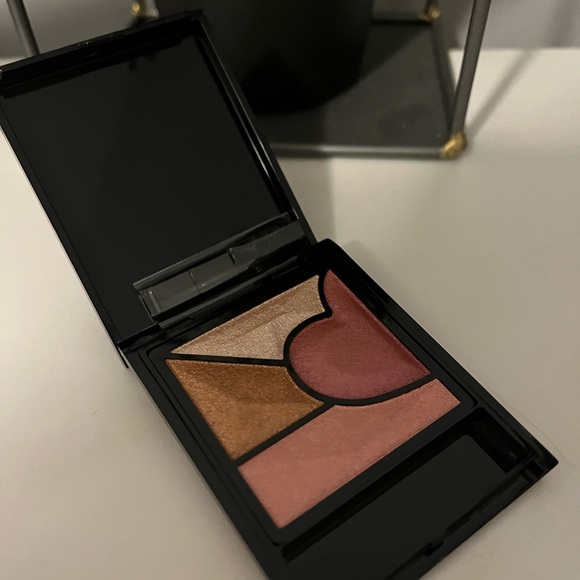 Love true love- multi palate bronzer- never used / Beautiful summer shades - Picture 4 of 5